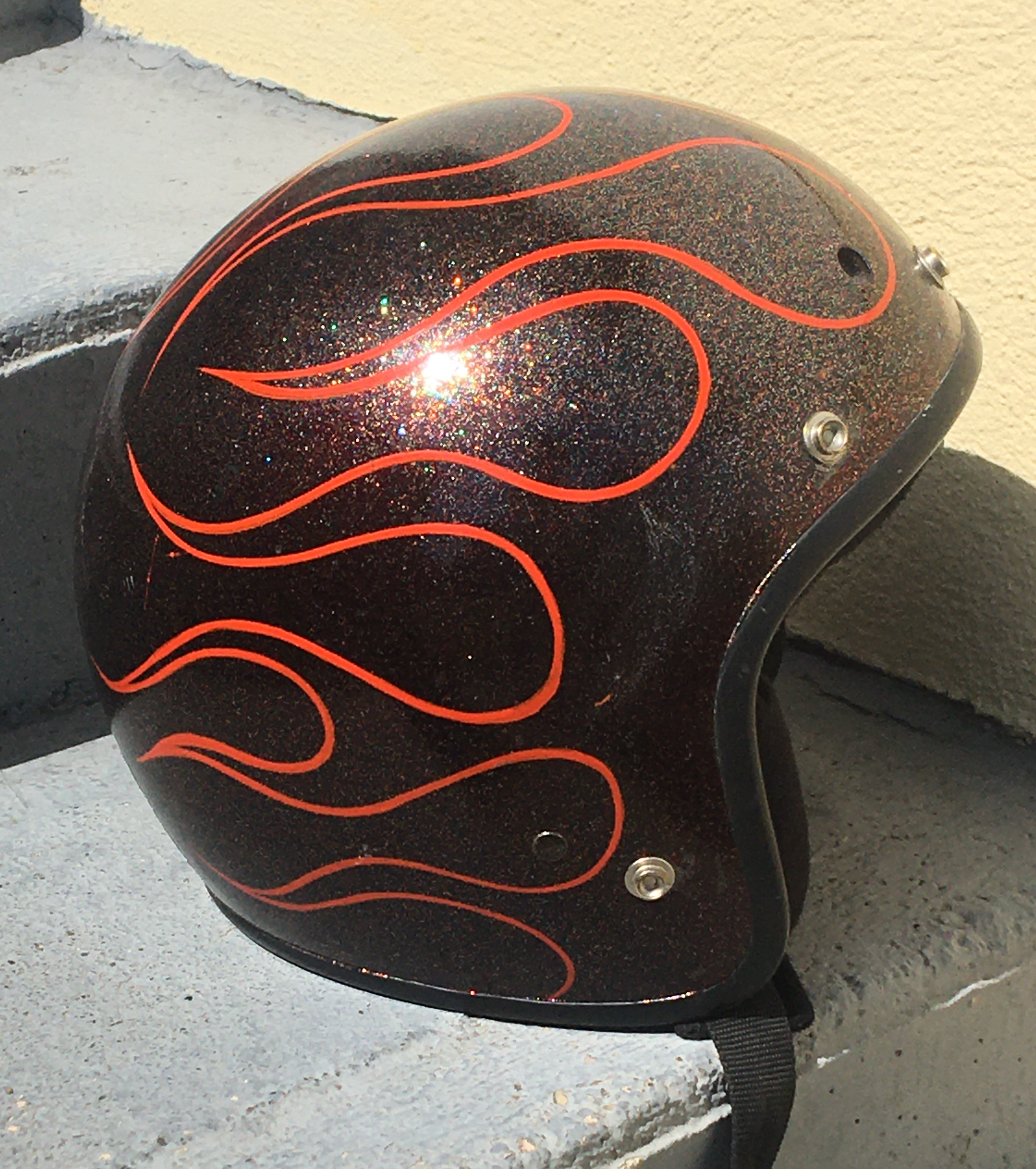 flames and flakes shiny motorcycle helmet